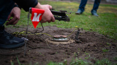 Practical demining exercise photographed by the OSCE